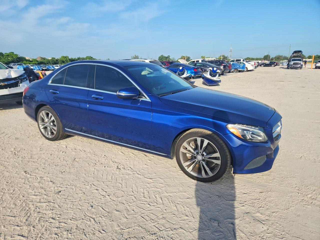 2017 Mercedes-Benz C 300 - zdjęcie 4