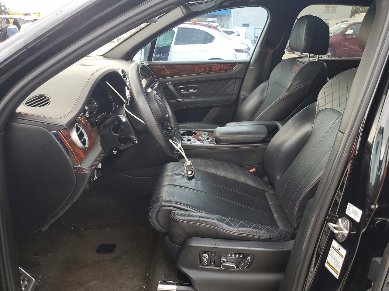 2017 Bentley Bentayga - zdjęcie 7