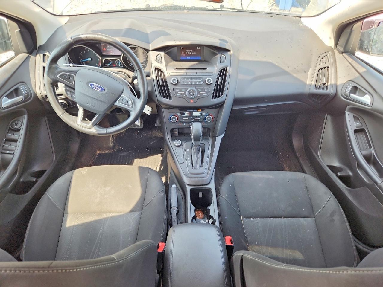 2017 Ford Focus Se - zdjęcie 8
