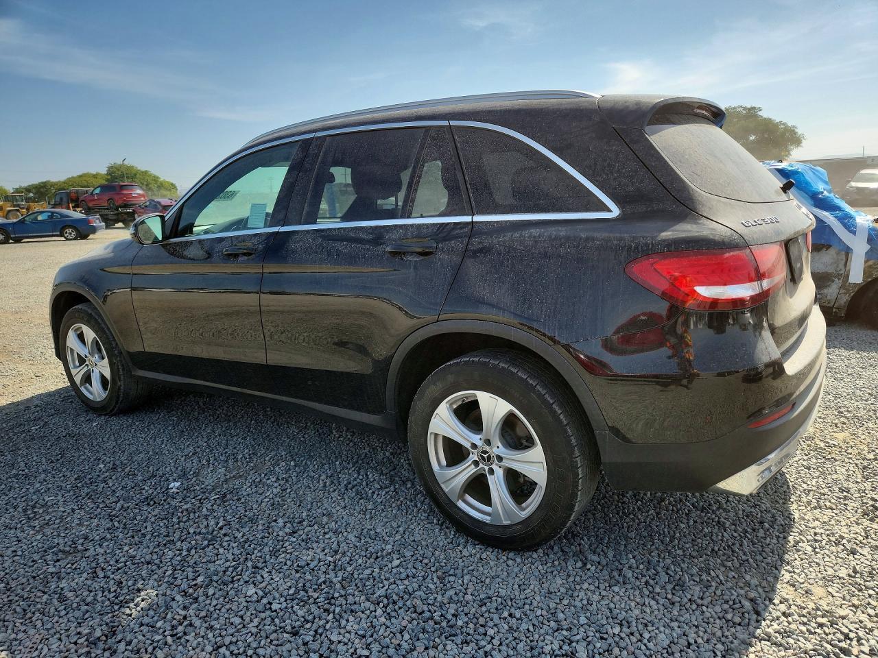 2018 Mercedes-Benz Glc 300 - zdjęcie 2