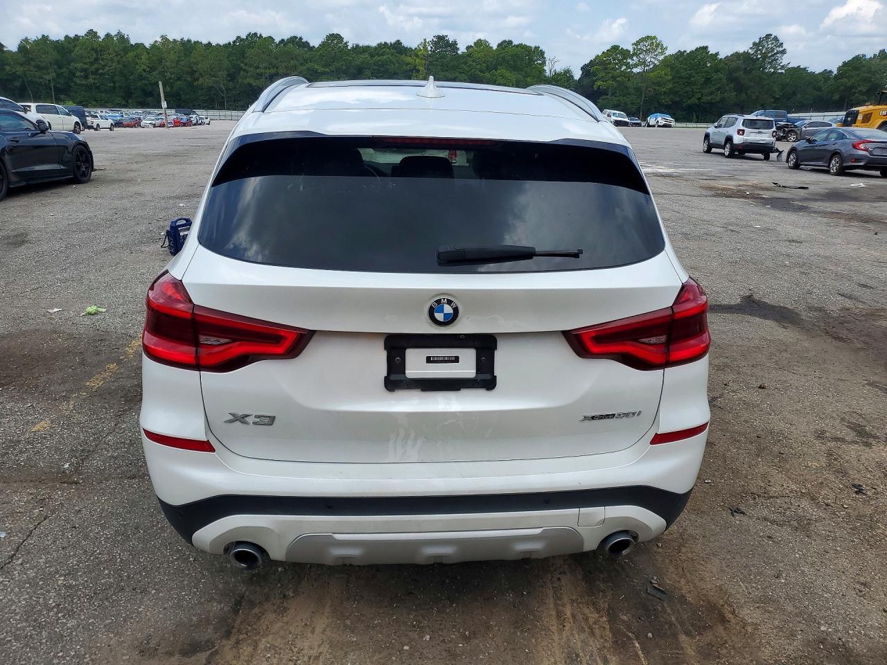 2019 BMW X3 xDrive30I - zdjęcie 6