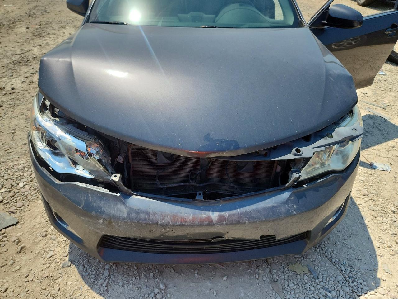 2013 Toyota Camry Xle V6 - zdjęcie 11