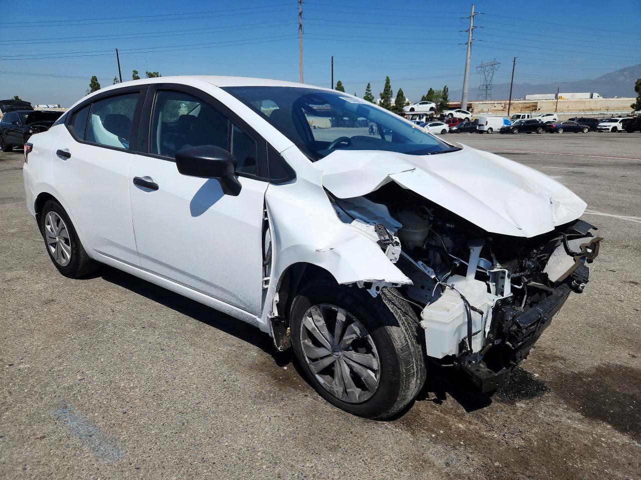 2025 Nissan Versa S - zdjęcie 4