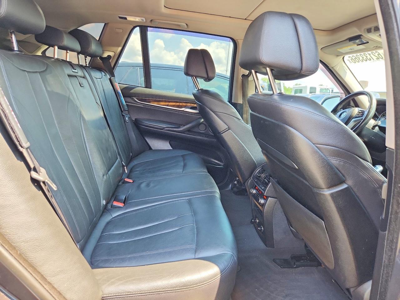 2016 BMW X5 xDrive35I - zdjęcie 11