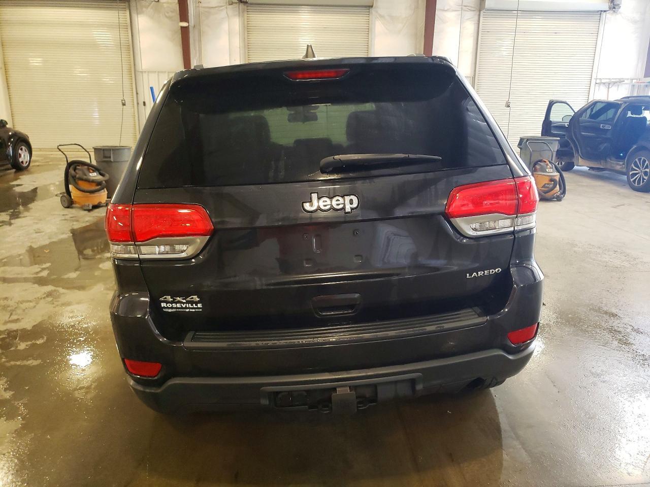 2014 Jeep Grand Cherokee Laredo - zdjęcie 6