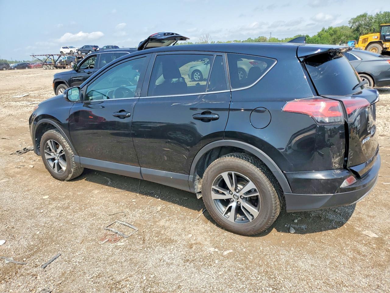 2018 Toyota Rav4 Xle - zdjęcie 2