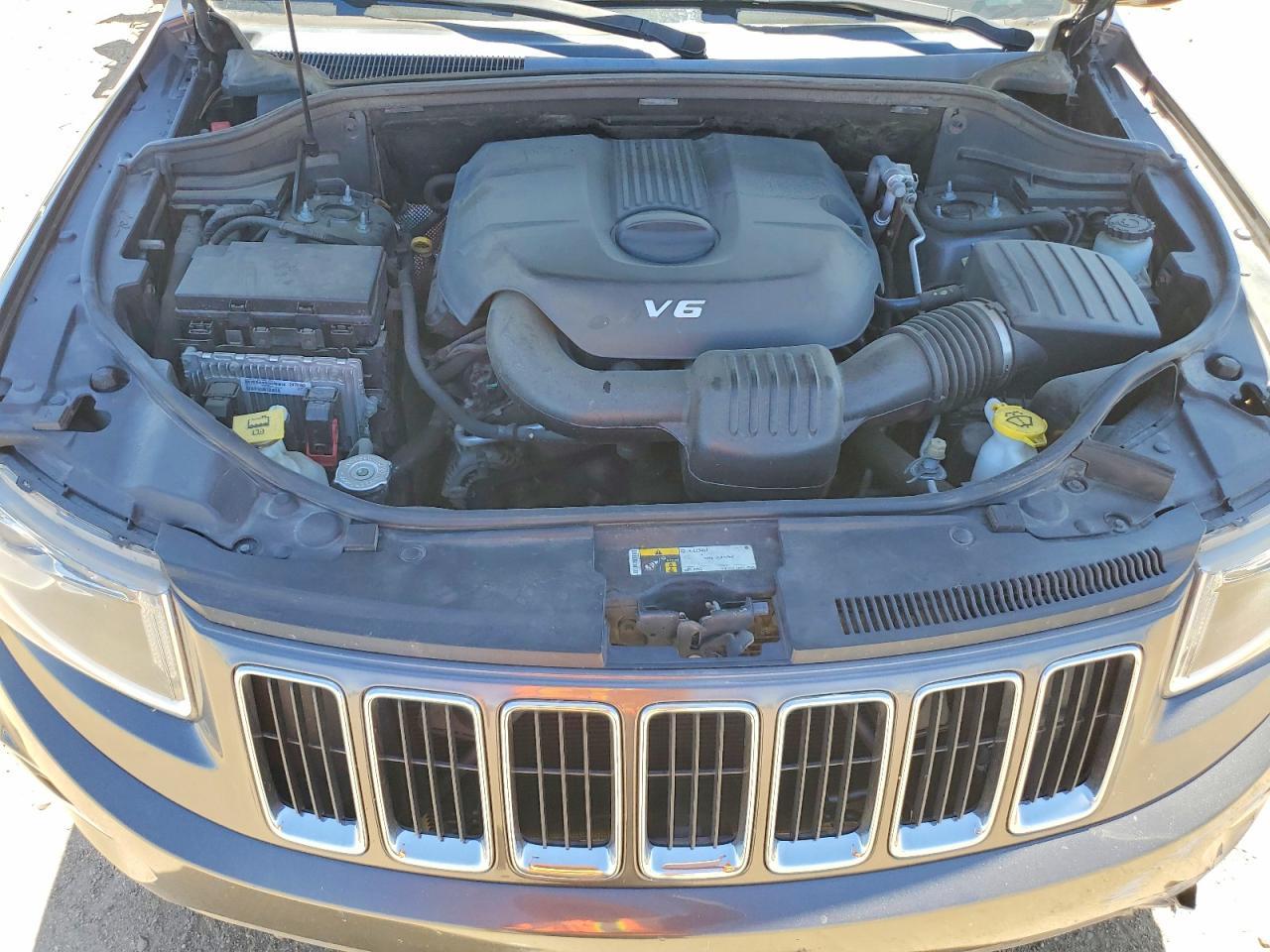 2015 Jeep Grand Cherokee Laredo - zdjęcie 11
