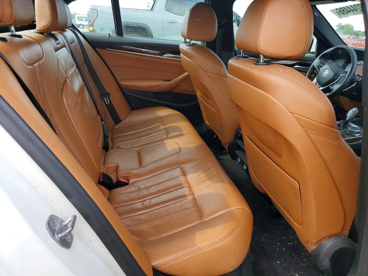 2018 BMW Seria 5 530i - zdjęcie 10