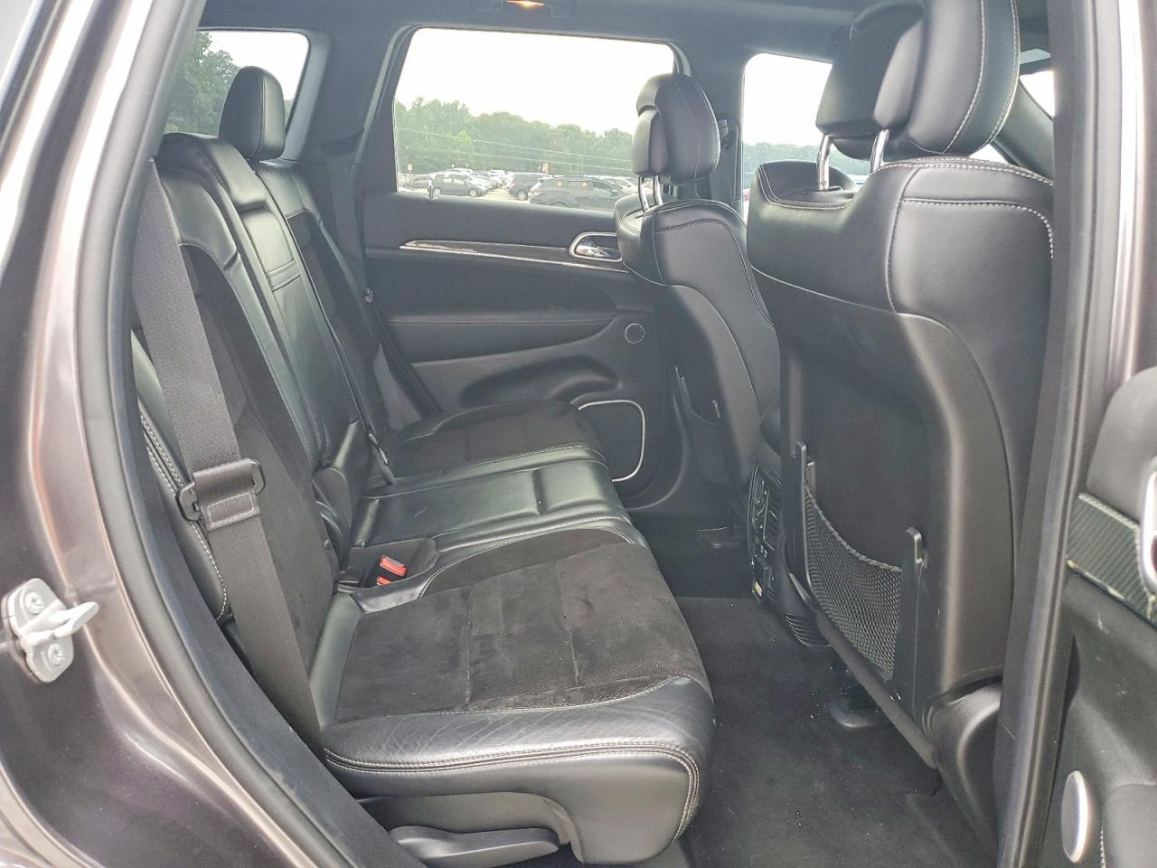 2014 Jeep Grand Cherokee Srt-8 - zdjęcie 11