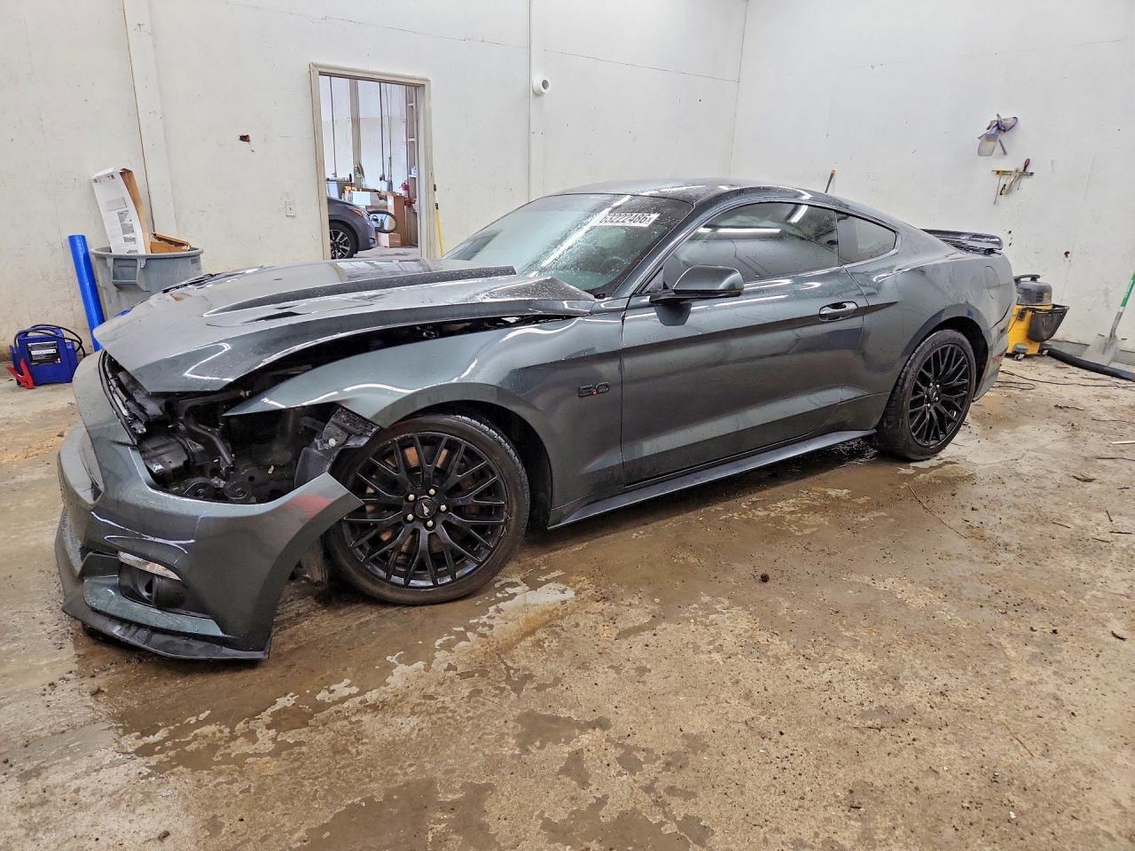 2016 Ford Mustang Gt - zdjęcie główne