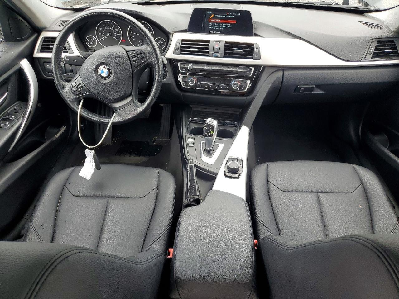 2018 BMW 320 I - zdjęcie 8