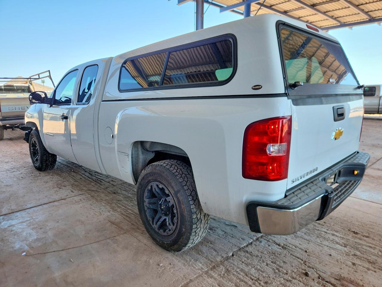 2013 Chevrolet Silverado C1500 - zdjęcie 2