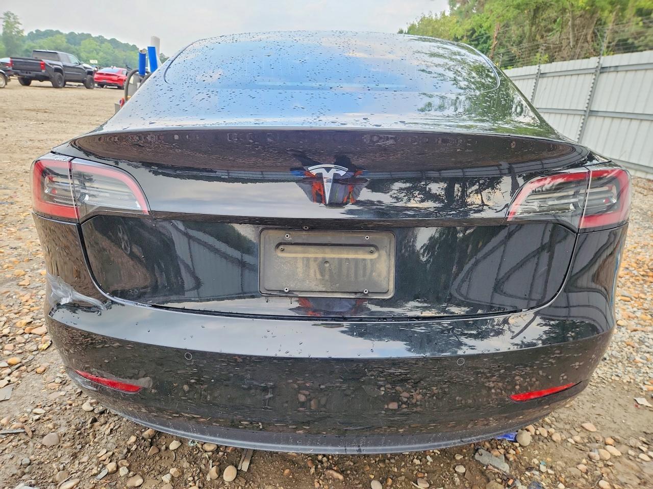 2020 Tesla Model 3 - zdjęcie 6