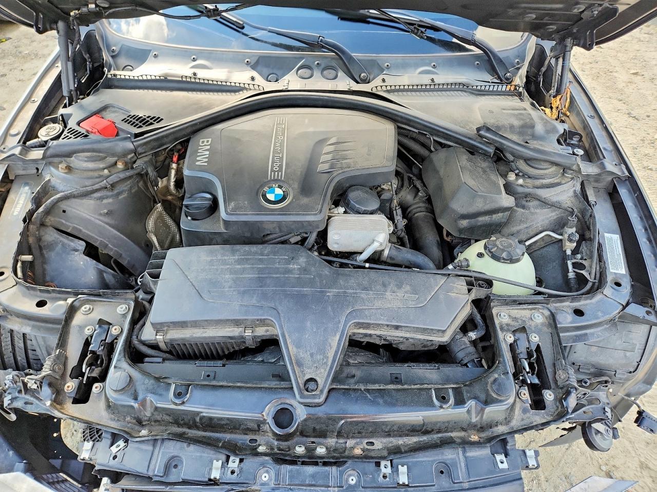 2014 BMW 320 I xDrive - zdjęcie 11