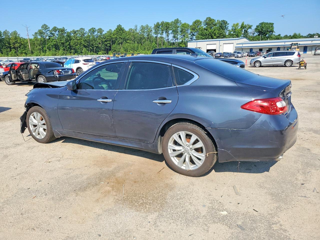 2019 Infiniti M37 X - zdjęcie 2