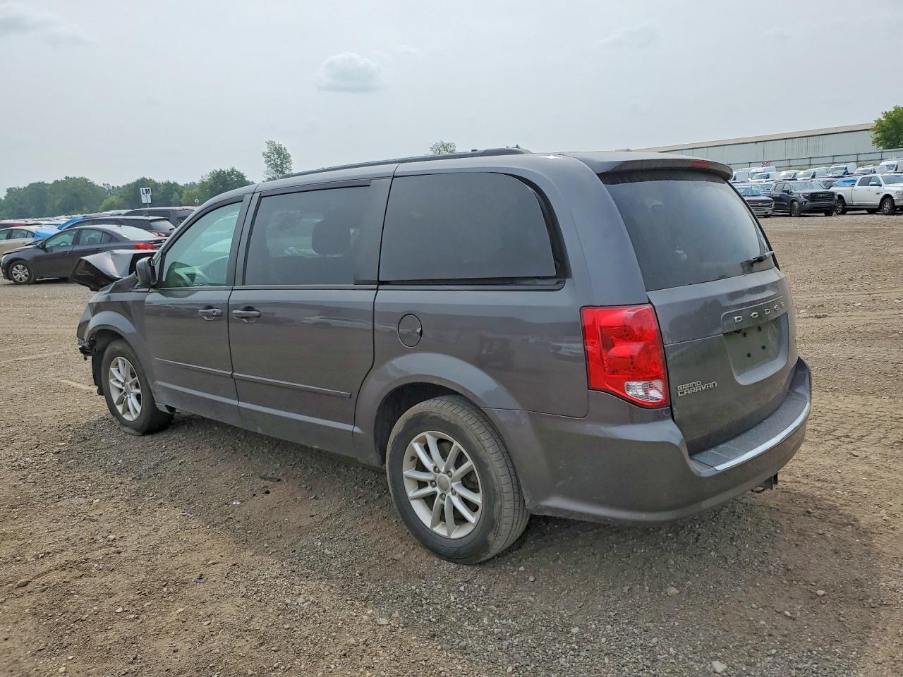 2016 Dodge Grand Caravan Sxt - zdjęcie 2