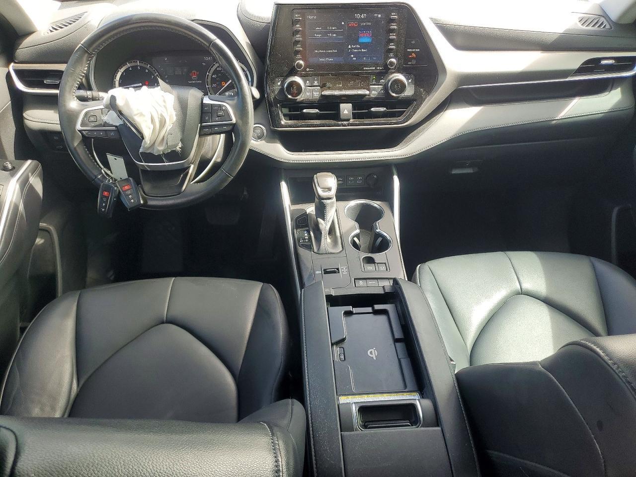 2022 Toyota Highlander Xle - zdjęcie 8