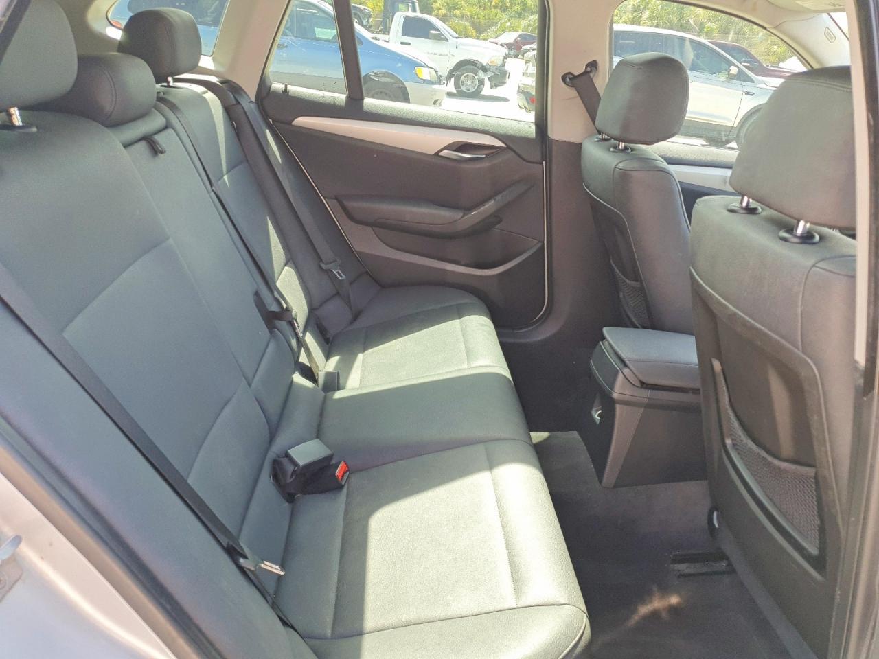 2015 BMW X1 Sdrive28I - zdjęcie 11