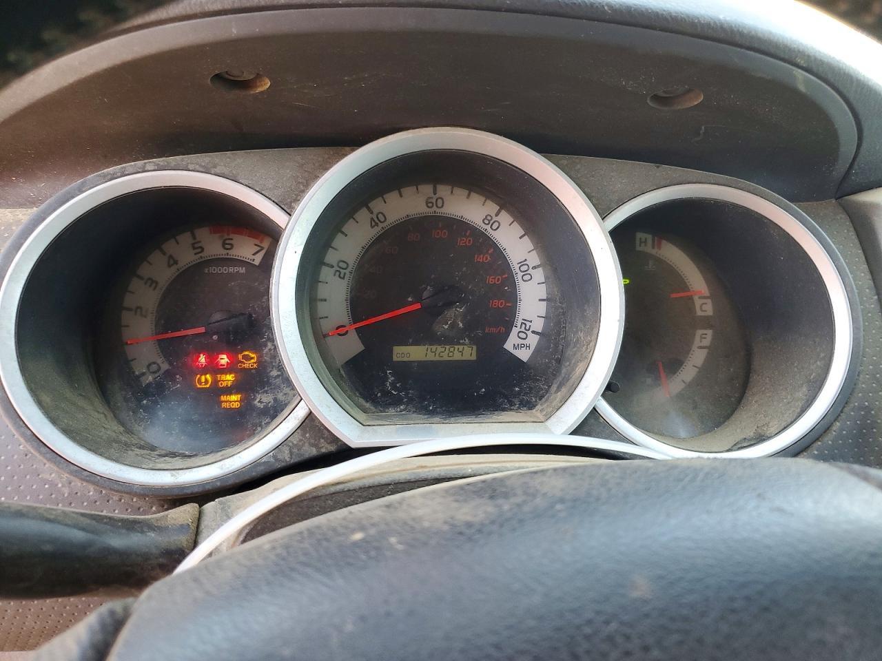 2014 Toyota Tacoma V6 - zdjęcie 9