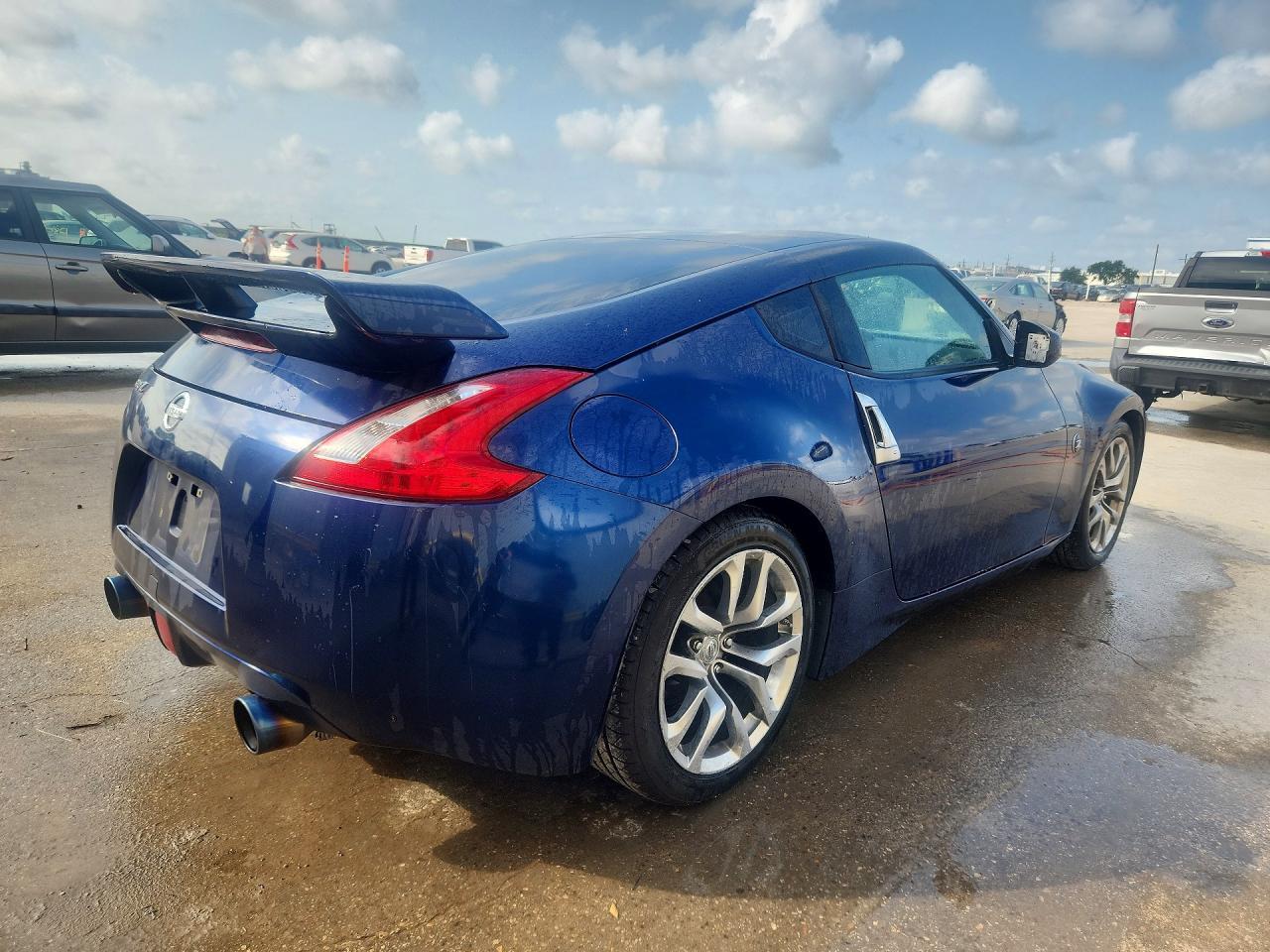 2014 Nissan 370Z Base - zdjęcie 3
