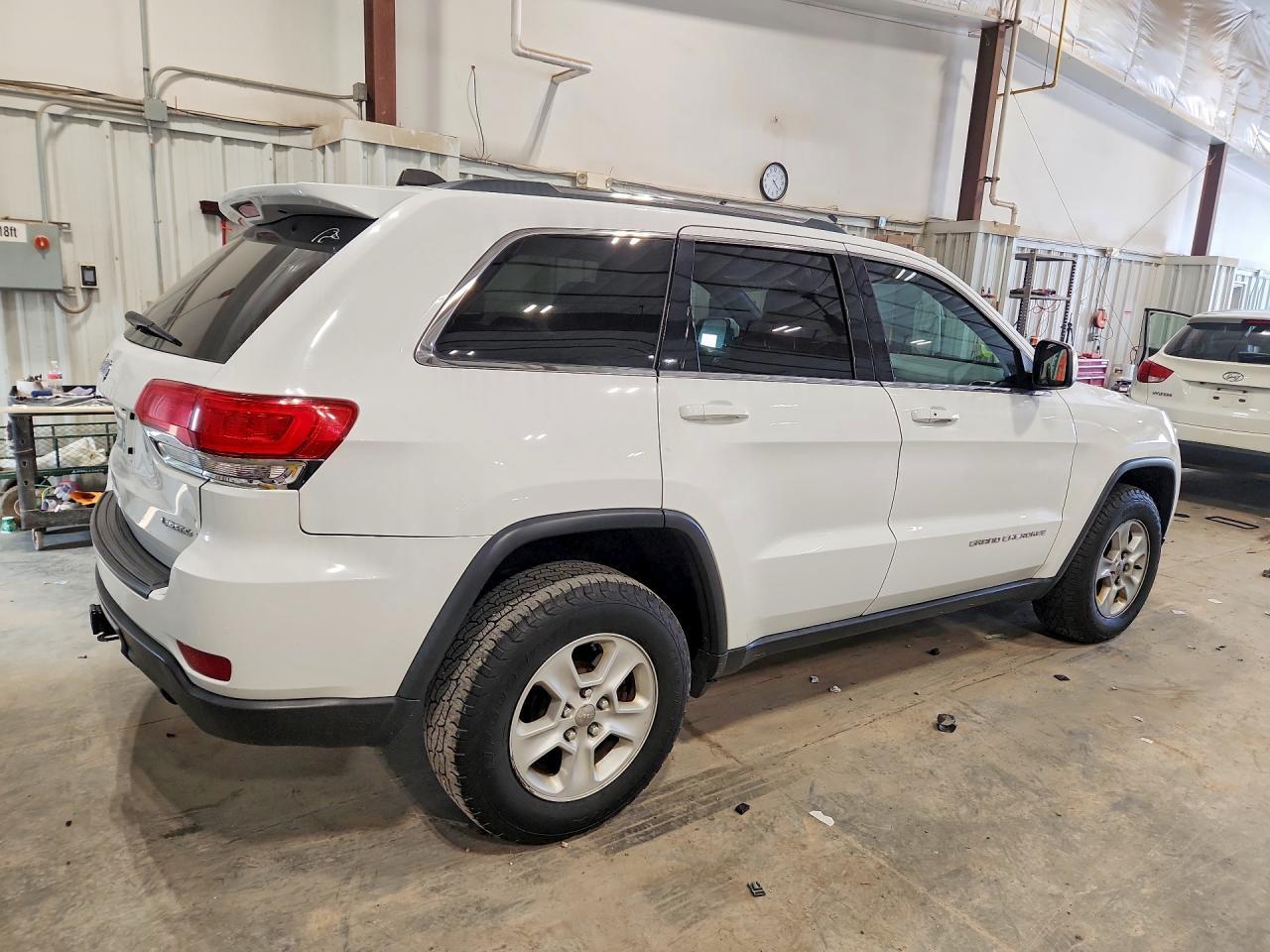 2015 Jeep Grand Cherokee Laredo - zdjęcie 3