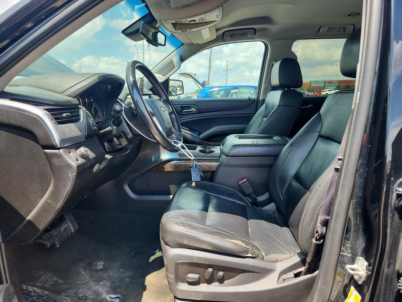 2017 Chevrolet Tahoe C1500 Lt - zdjęcie 7