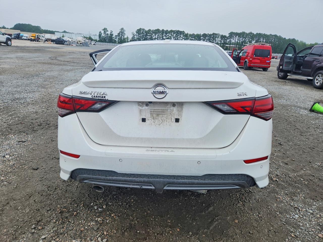 2020 Nissan Sentra Sr - zdjęcie 6