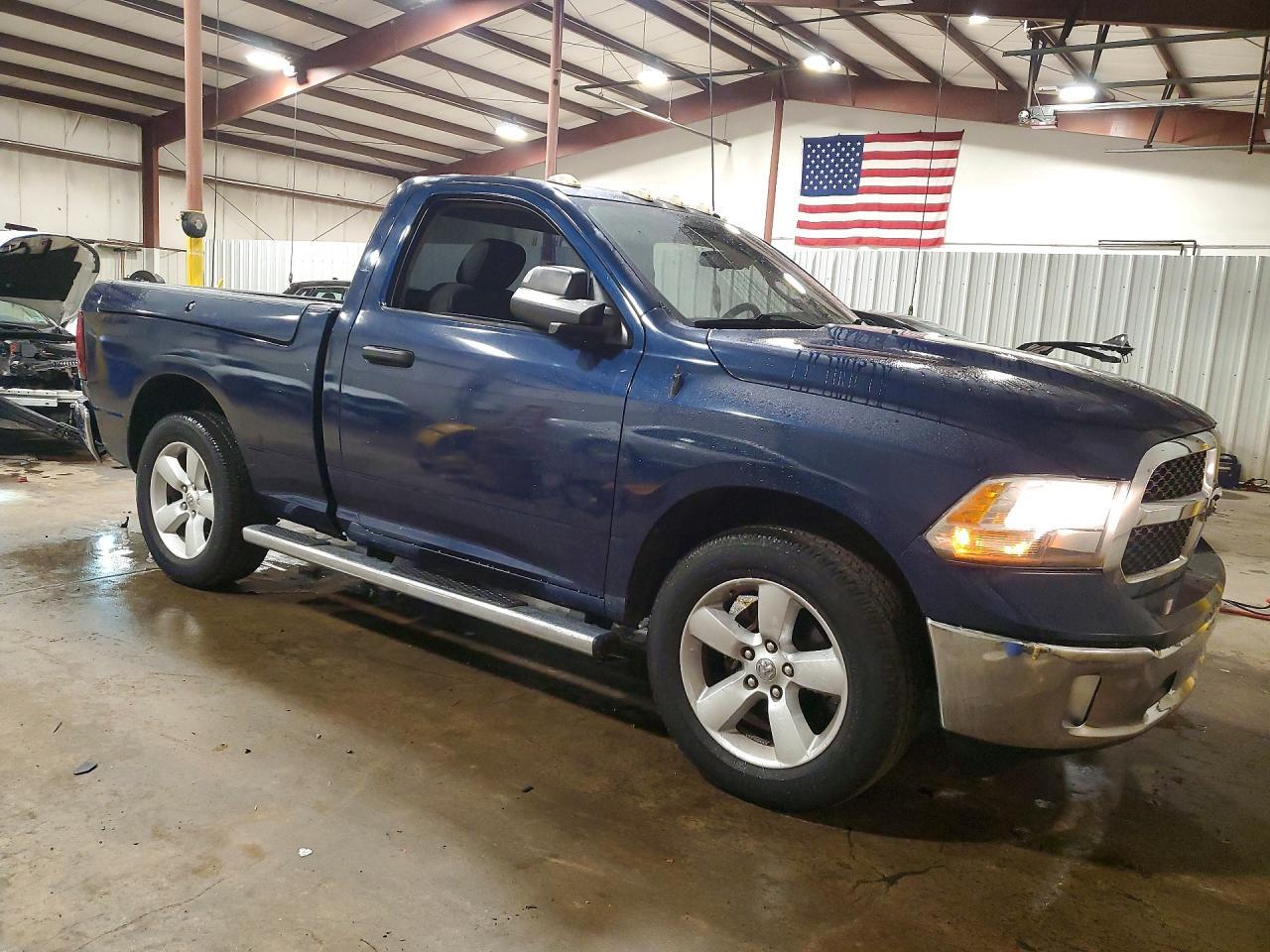 2022 Ram 1500 Classic Tradesman - zdjęcie 4