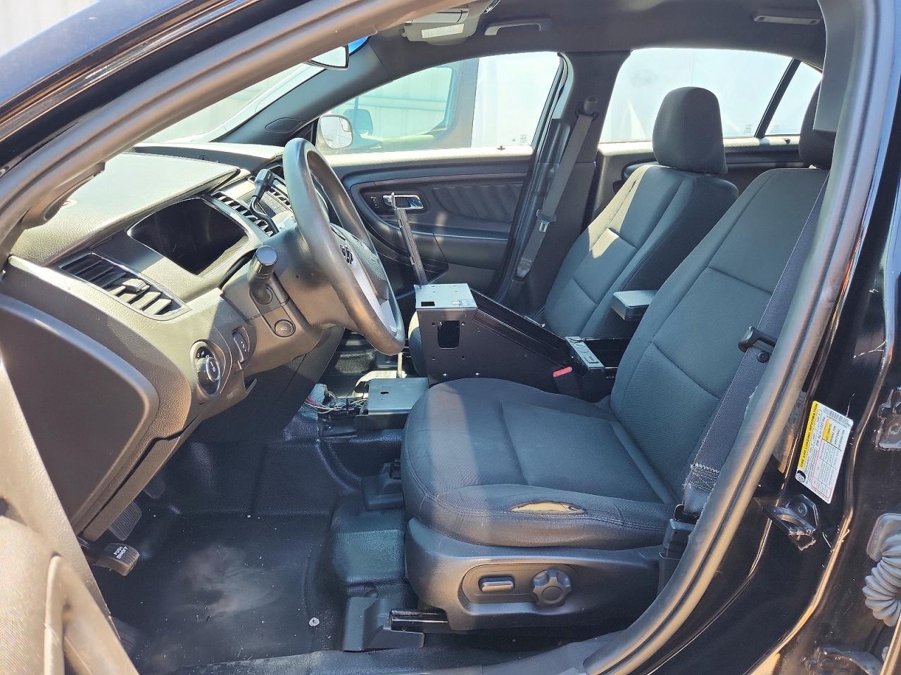 2018 Ford Taurus Police Interceptor - zdjęcie 7