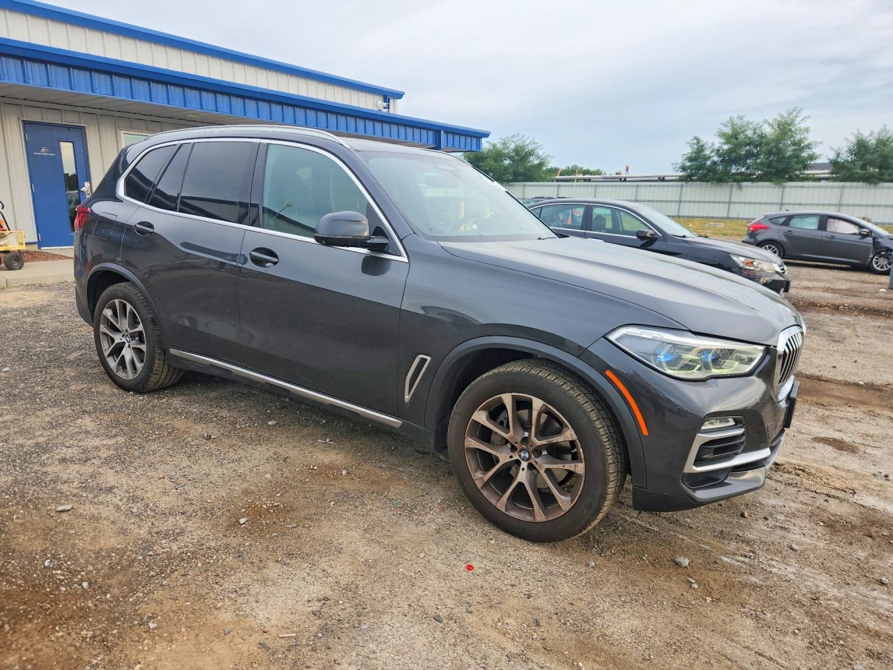 2019 BMW X5 xDrive40I - zdjęcie 4