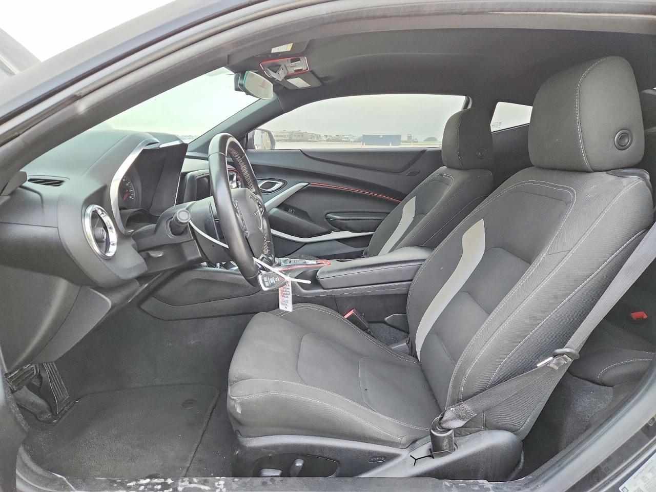 2020 Chevrolet Camaro Ls - zdjęcie 7