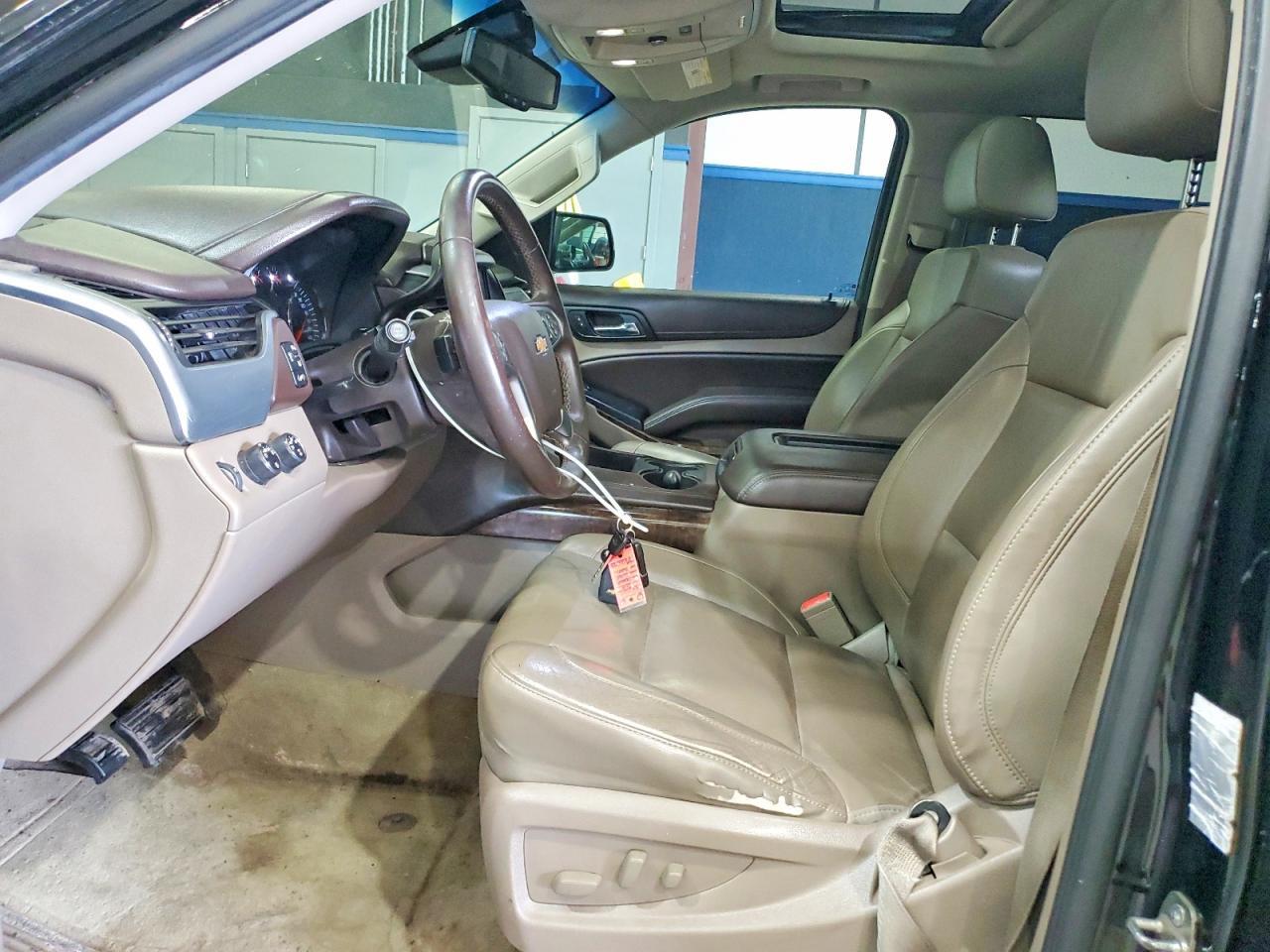 2015 Chevrolet Tahoe K1500 Lt - zdjęcie 7