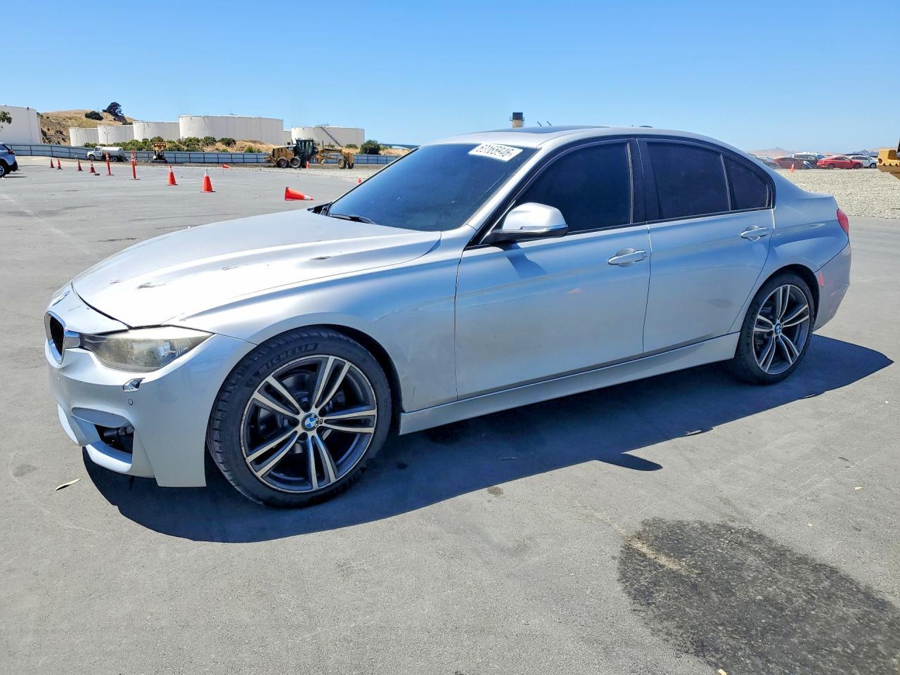 2014 BMW 328 I - zdjęcie główne