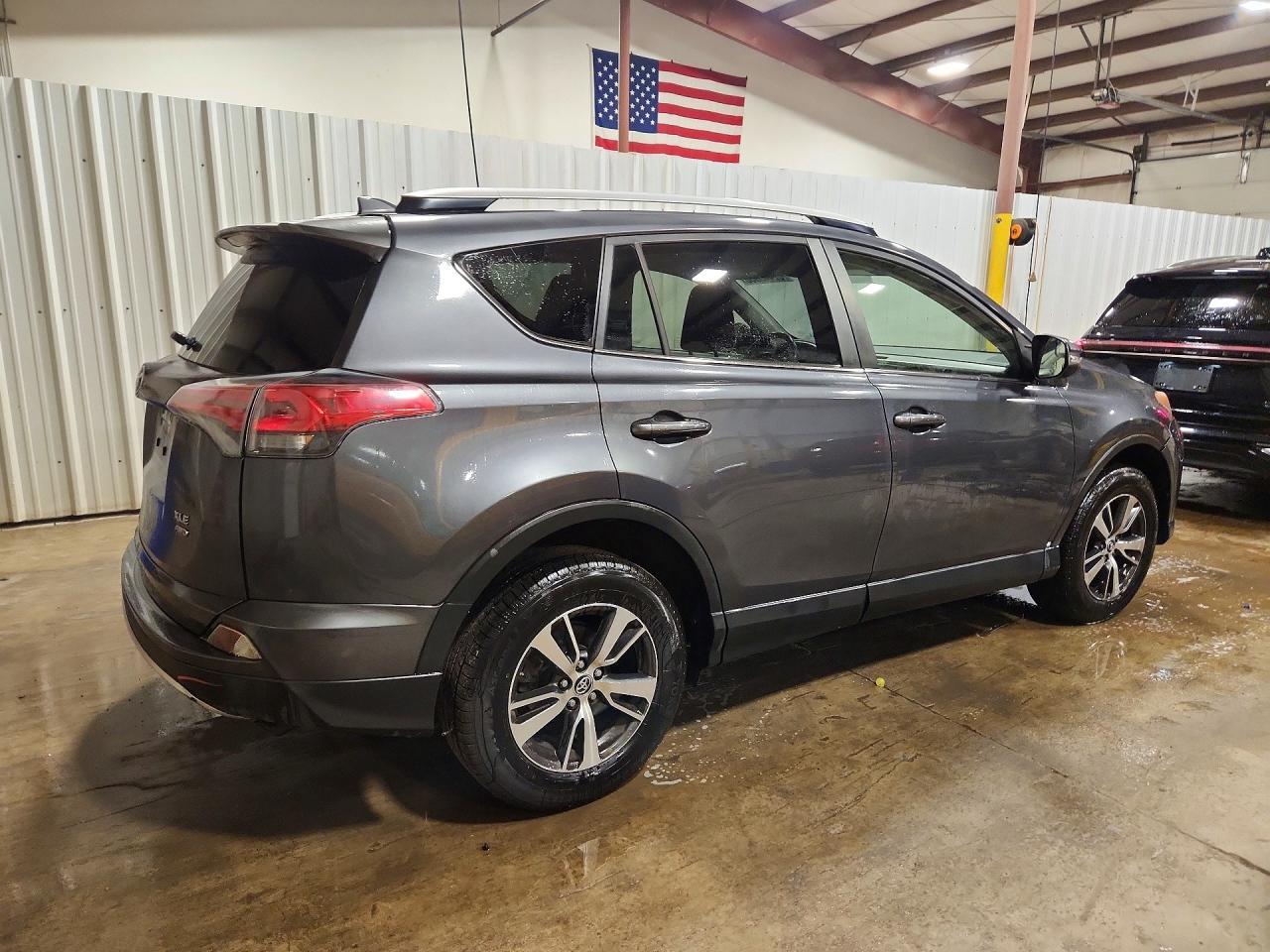 2016 Toyota Rav4 Xle - zdjęcie 3