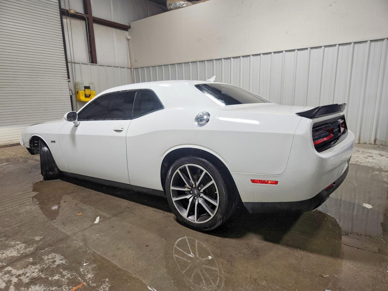 2023 Dodge Challenger R/T - zdjęcie 2