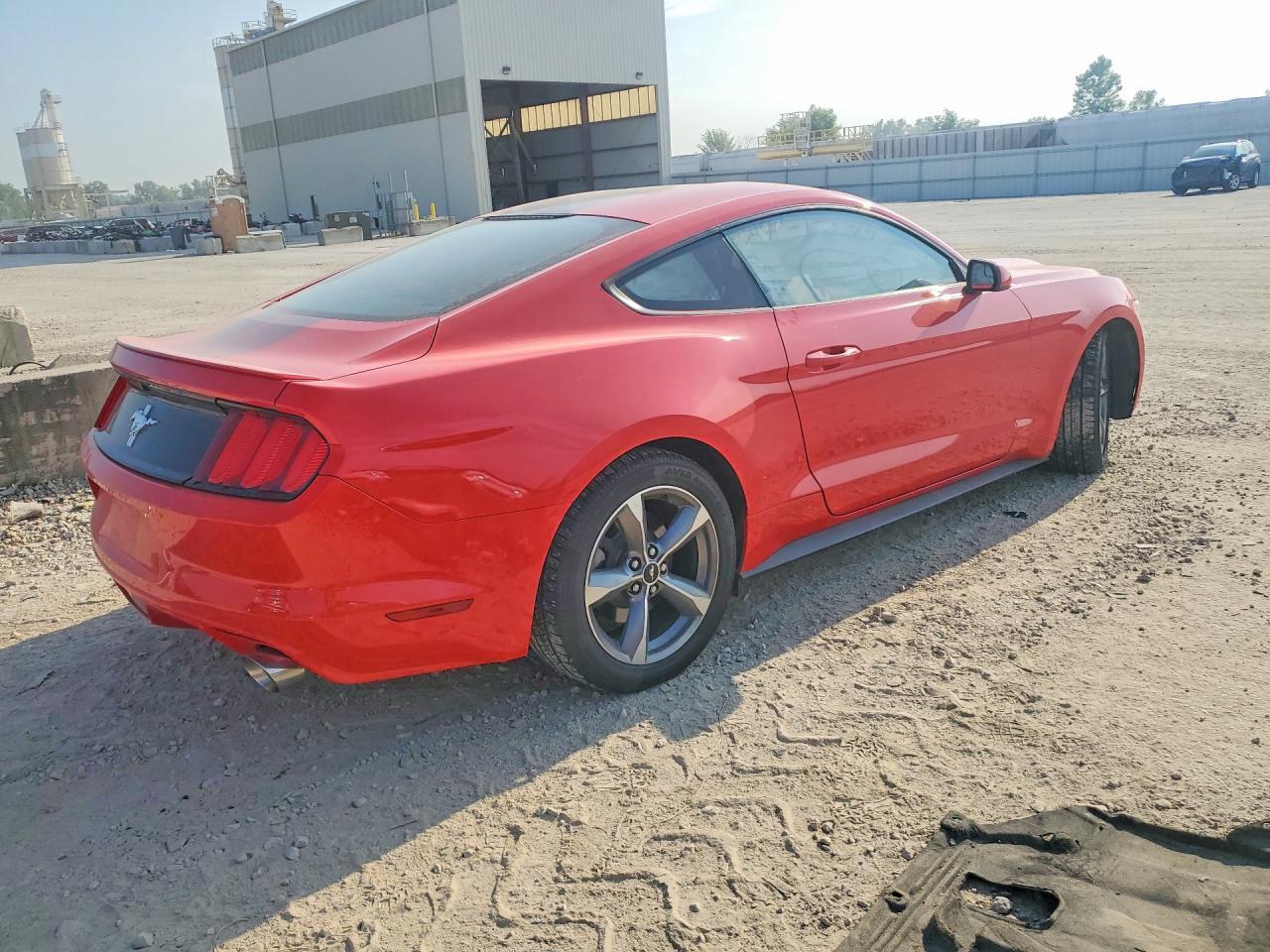 2016 Ford Mustang - zdjęcie 3