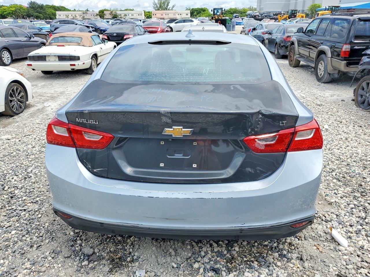 2018 Chevrolet Malibu Lt - zdjęcie 6