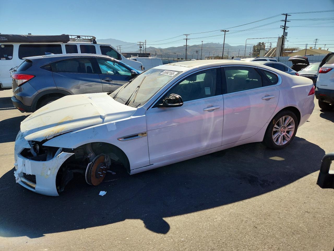 2016 Jaguar Xf Premium Luxury - zdjęcie główne