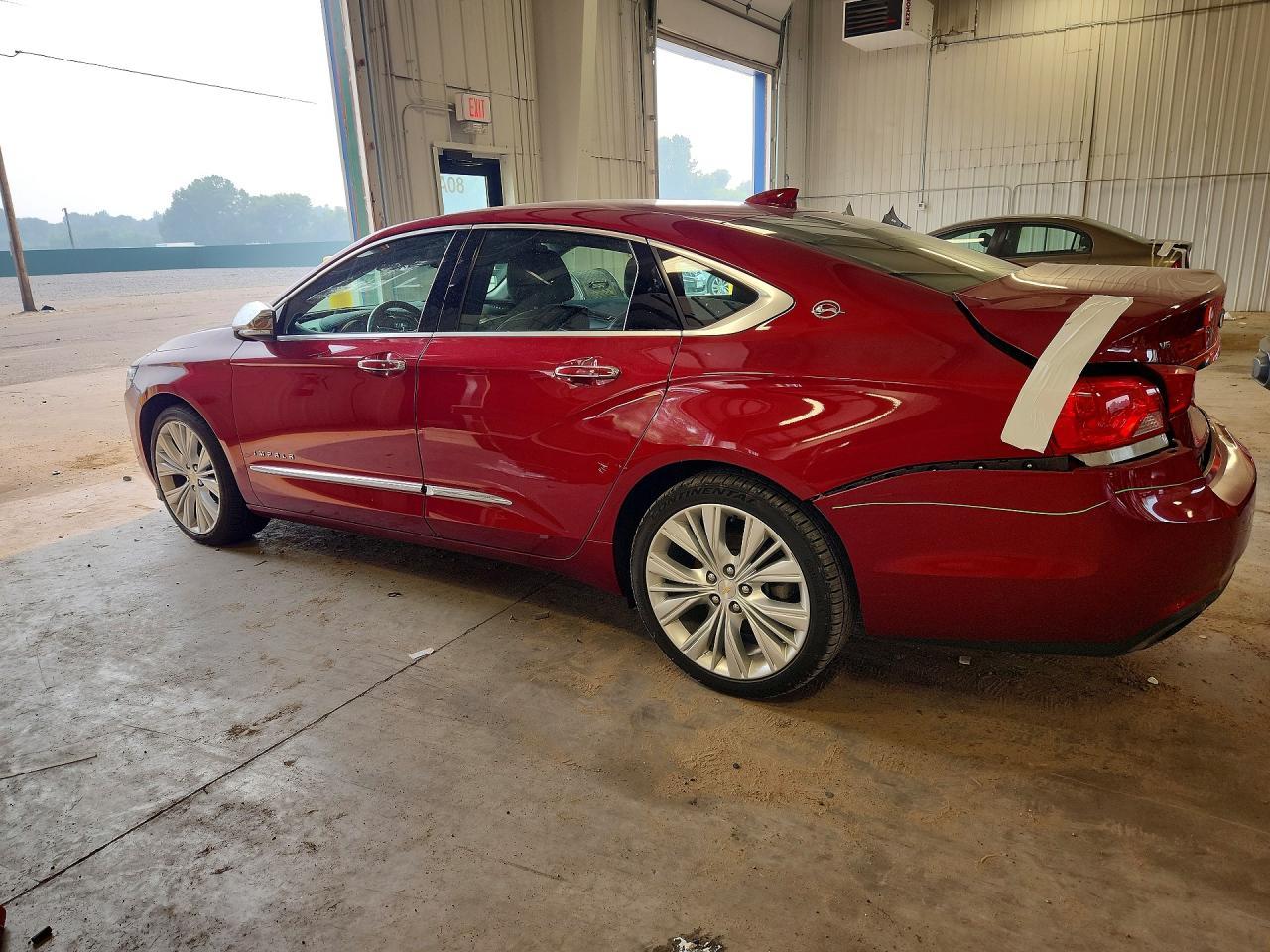 2018 Chevrolet Impala Premier - zdjęcie 2