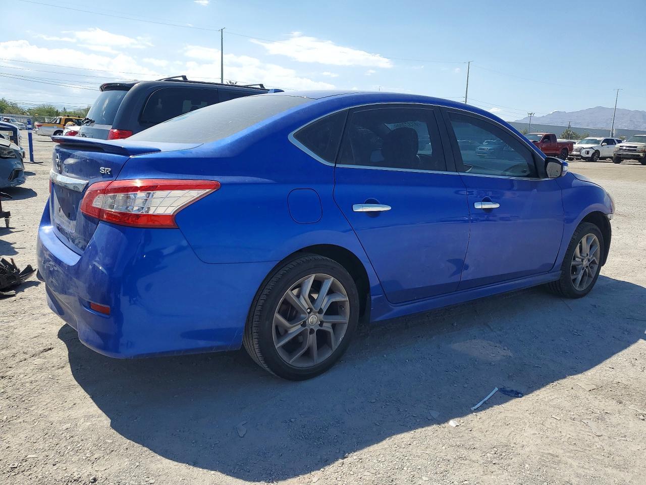 2015 Nissan Sentra Sr - zdjęcie 3