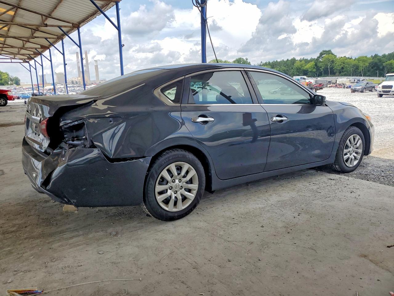 2018 Nissan Altima 2.5 S - zdjęcie 3