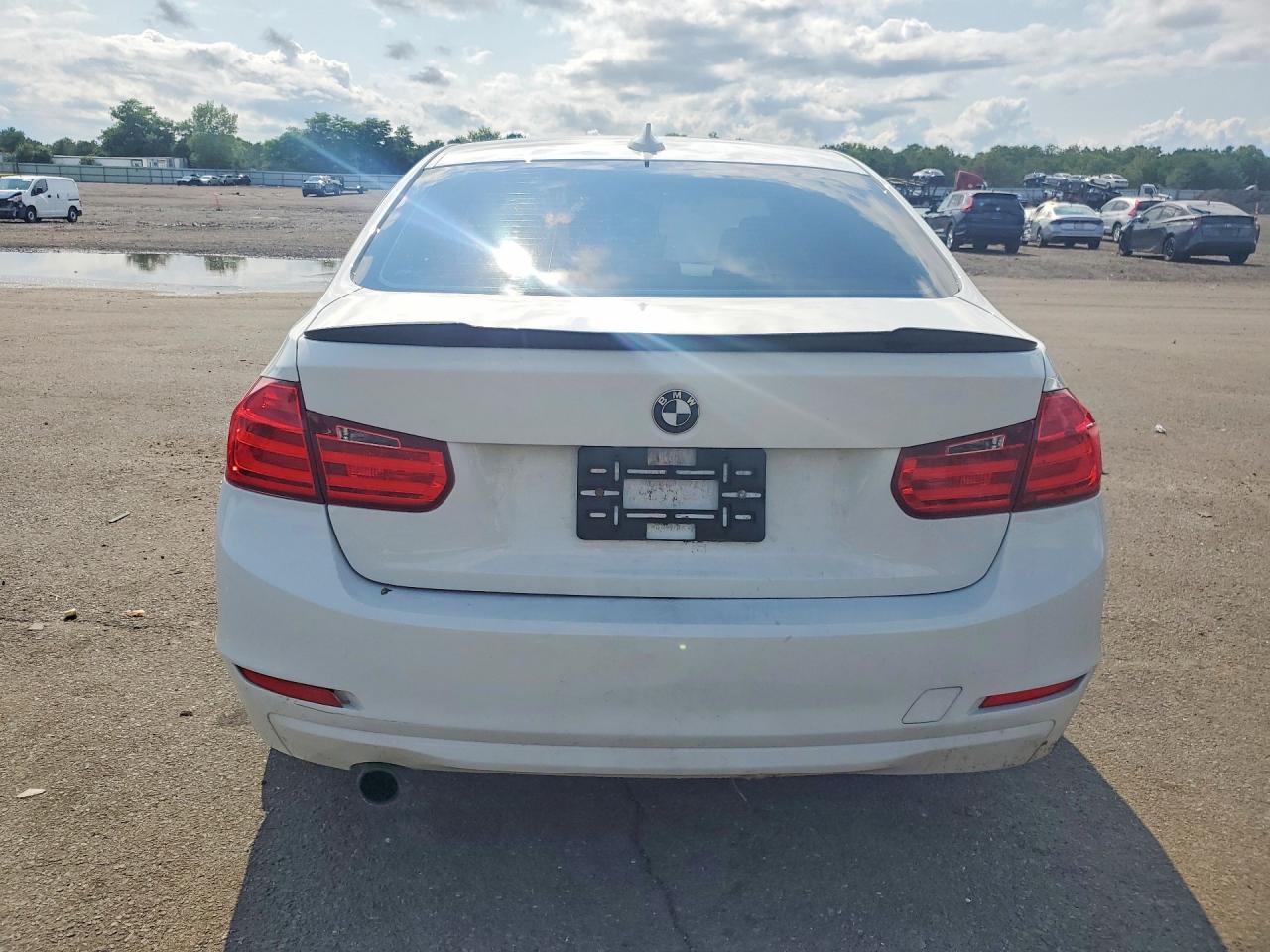 2014 BMW 320 I xDrive - zdjęcie 6
