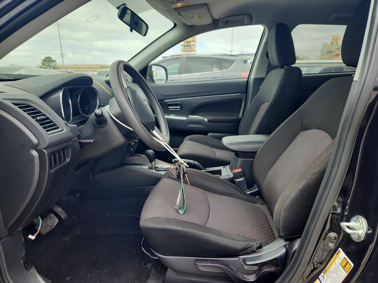2019 Mitsubishi Outlander Sport Es - zdjęcie 7
