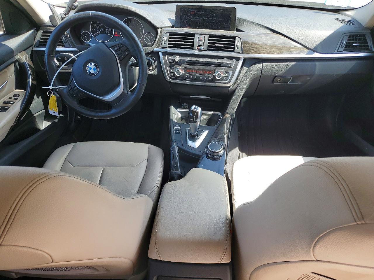 2015 BMW Seria 3 328i - zdjęcie 8