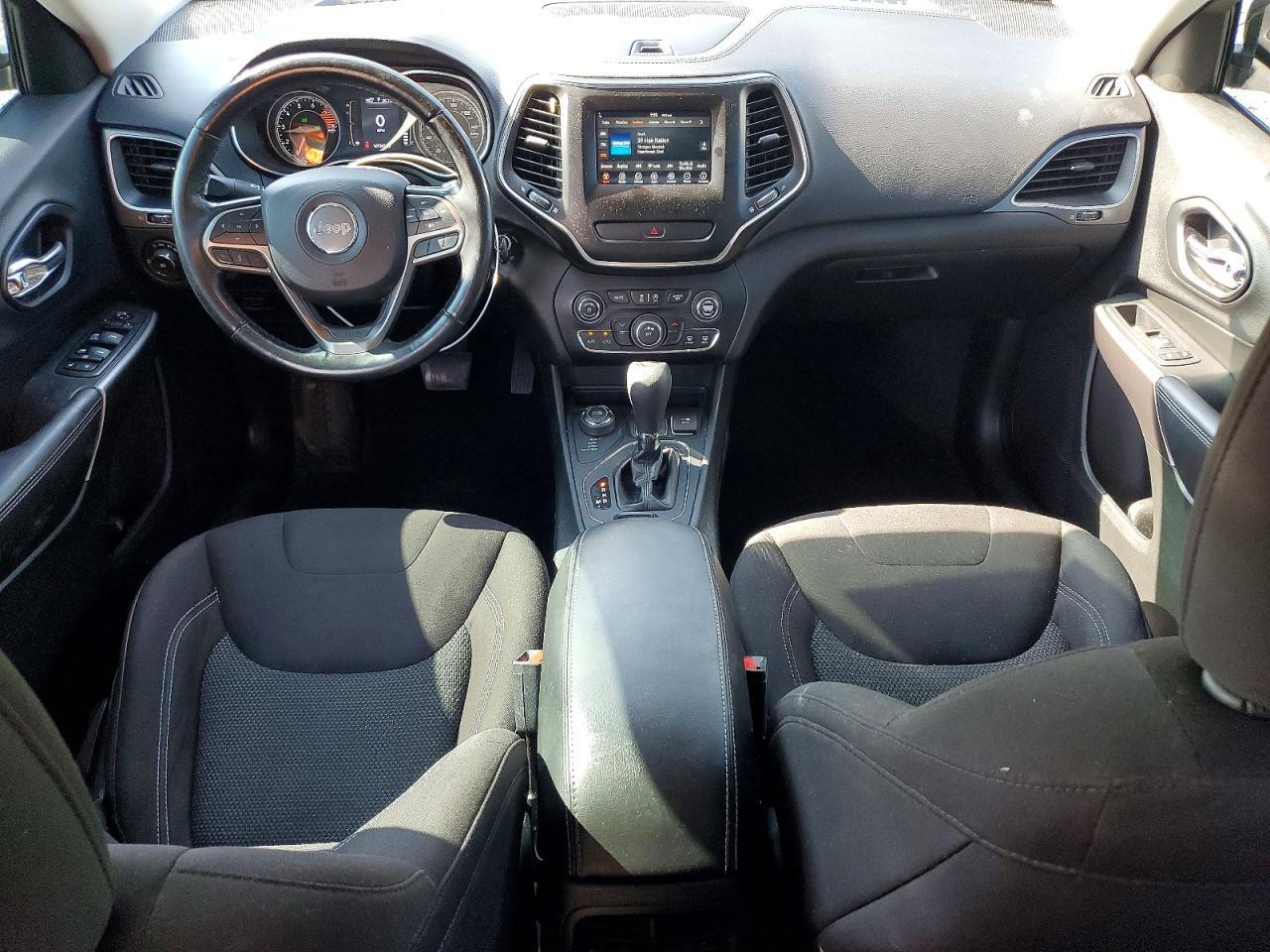 2019 Jeep Cherokee Latitude - zdjęcie 8