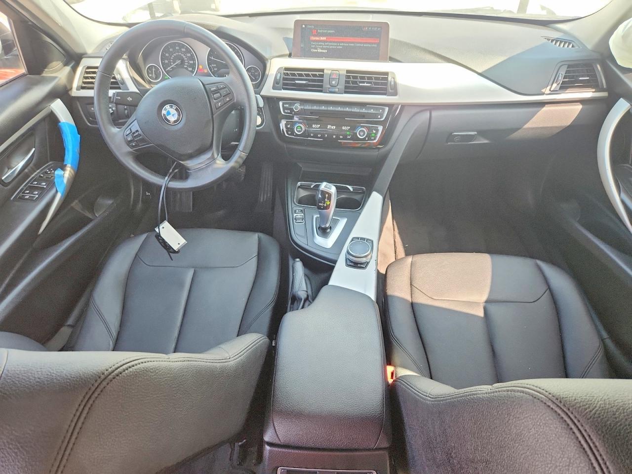 2018 BMW 320 I - zdjęcie 8