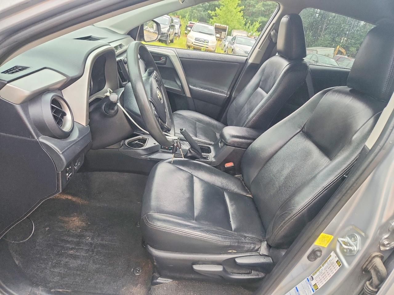 2017 Toyota Rav4 Le - zdjęcie 7