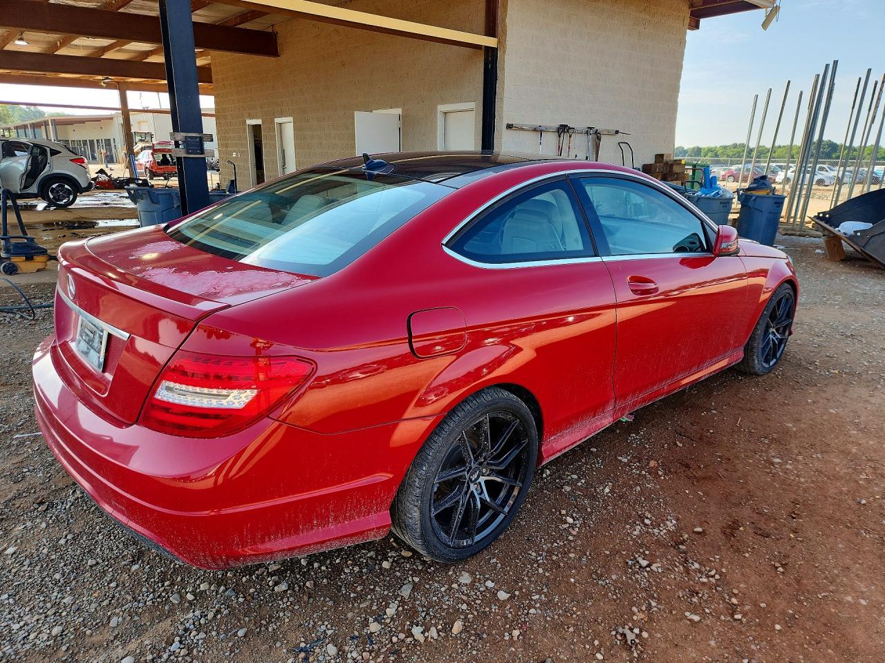 2015 Mercedes-Benz C 250 - zdjęcie 3