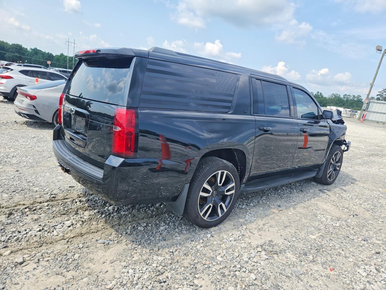 2018 Chevrolet Suburban K1500 Lt - zdjęcie 3