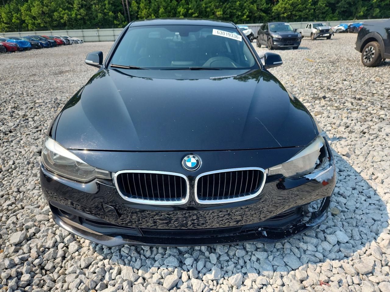 2017 BMW Seria 3 320i - zdjęcie 5